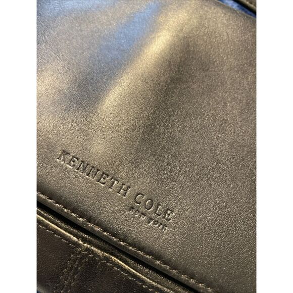 Kennith Cole‎ New York Handbag Leather Small 10” By 5” Small - Picture 11 of 11